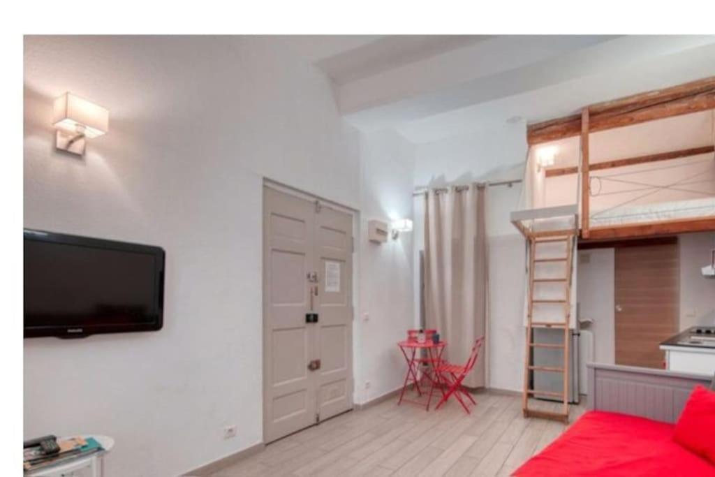 Tres Beau Idealement Situe Centre Appartement La Ciotat